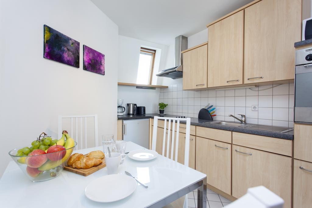 The Danziger, 2 Unique Lofty Style Units In Prenzlauerberg Apartment Berlin Bilik gambar