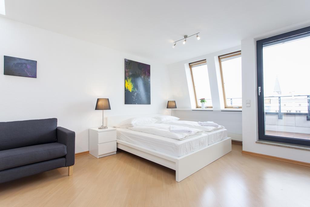 The Danziger, 2 Unique Lofty Style Units In Prenzlauerberg Apartment Berlin Bilik gambar