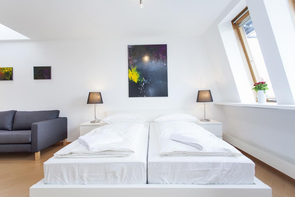 The Danziger, 2 Unique Lofty Style Units In Prenzlauerberg Apartment Berlin Bilik gambar